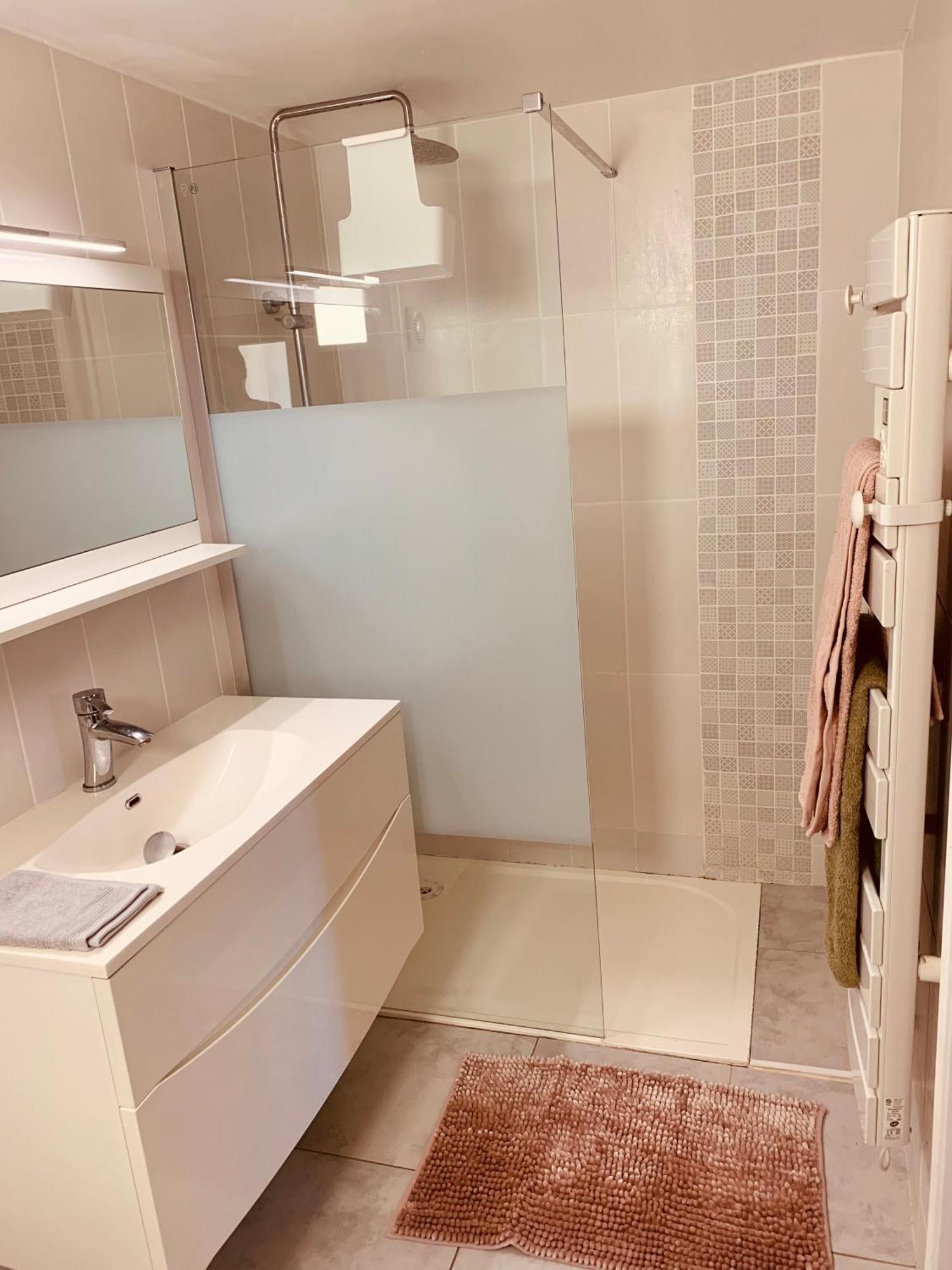 Appartement Independant Avec Jardin Et Acces Piscine นีมส์ ภายนอก รูปภาพ